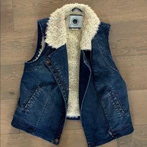 Cold weather vest- size small, Anthropologie